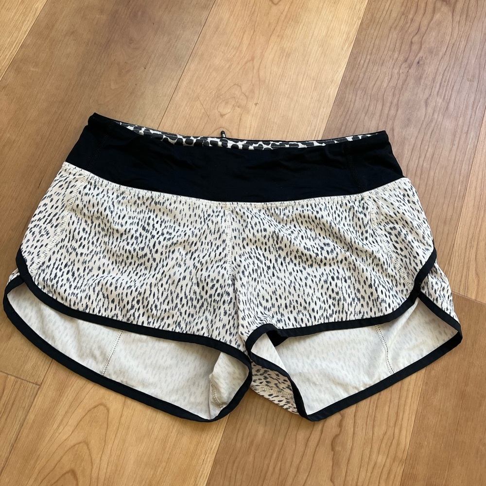 Lululemon Speed Up shorts